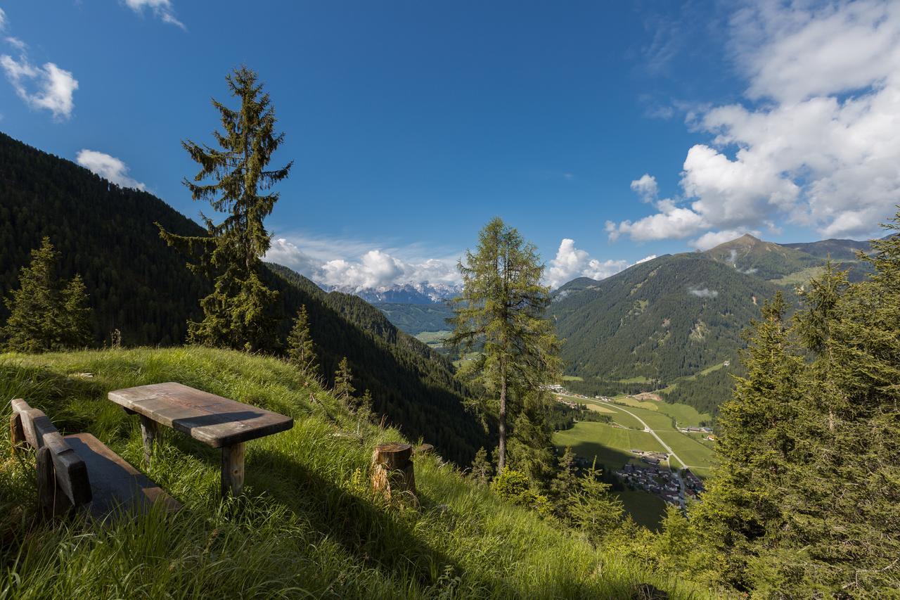 Hotel Dolomiten Monguelfo-Tesido / Welsberg-Taisten Eksteriør billede